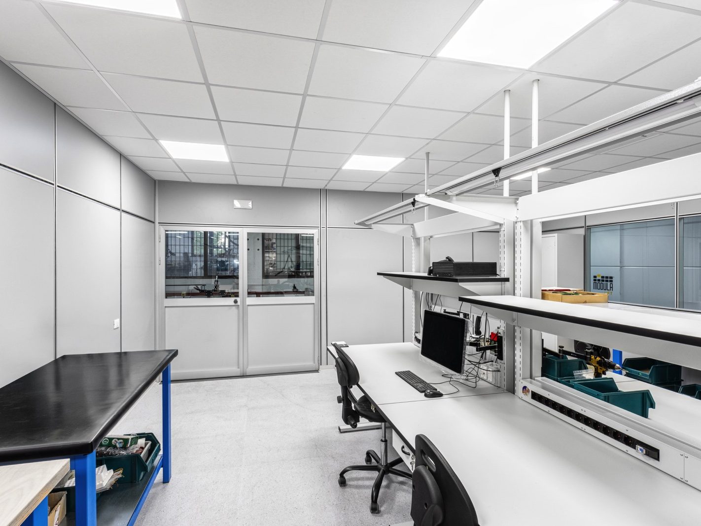 Realizzazione di nuovi spazi tecnici e uffici, con spazi differenziati e funzionali per laboratori, sale prove e area direzionale per Sisgeo