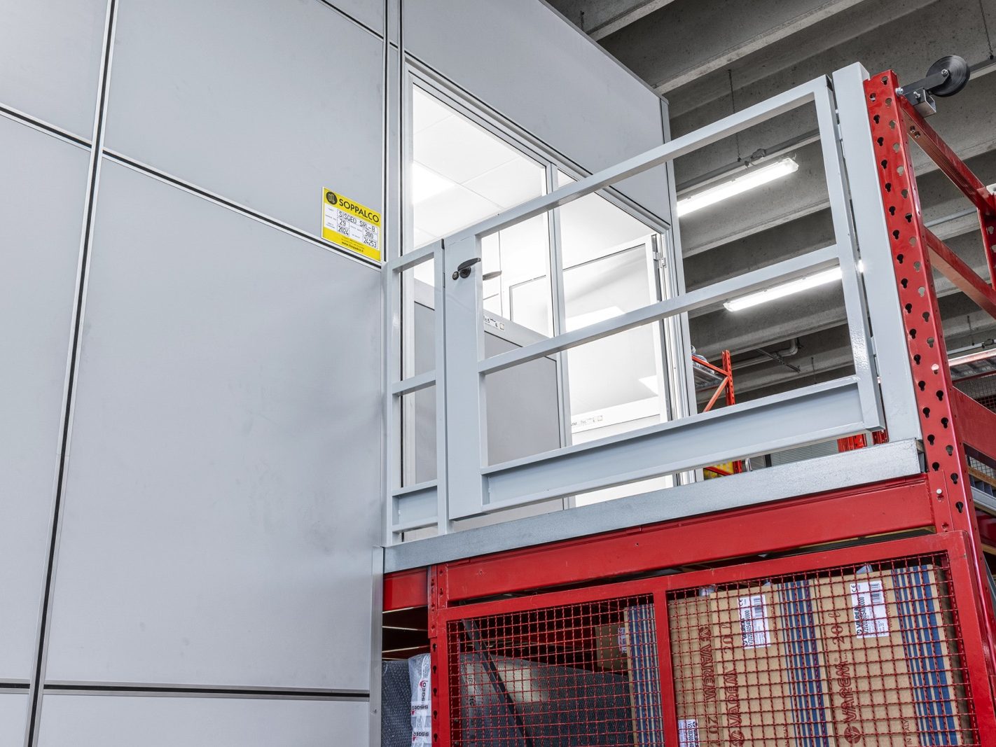 Realizzazione di nuovi spazi tecnici e uffici, con spazi differenziati e funzionali per laboratori, sale prove e area direzionale per Sisgeo